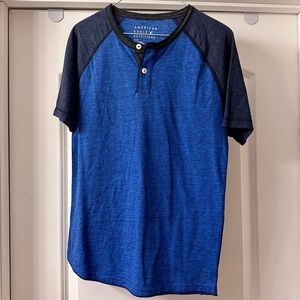 NEW Men’s American Eagle shirt size small
